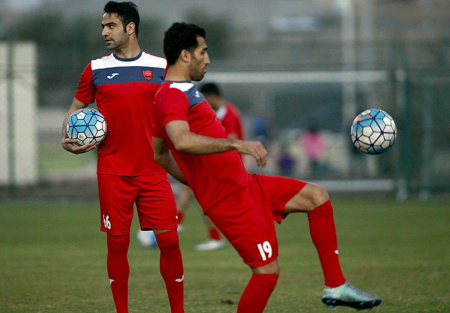 اولین تمرین پرسپولیس در دبی برگزار شد