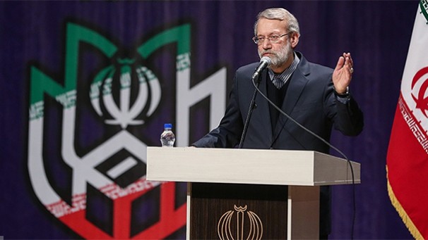 باید درخشندگی مردم‌سالاری ایران را به رخ جهان بکشیم