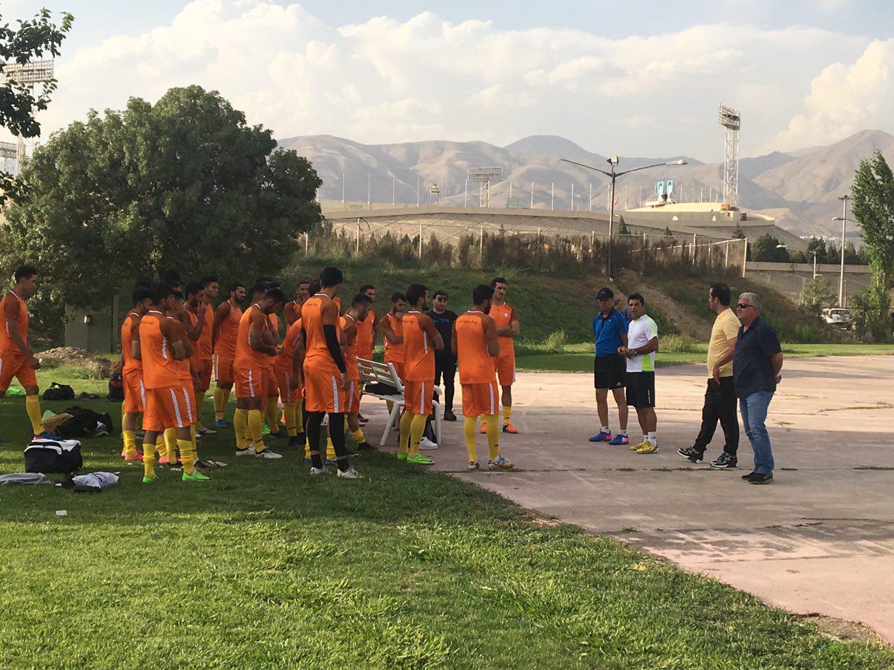 نخستین تمرین نفت با حضور اهالی رسانه برگزار شد