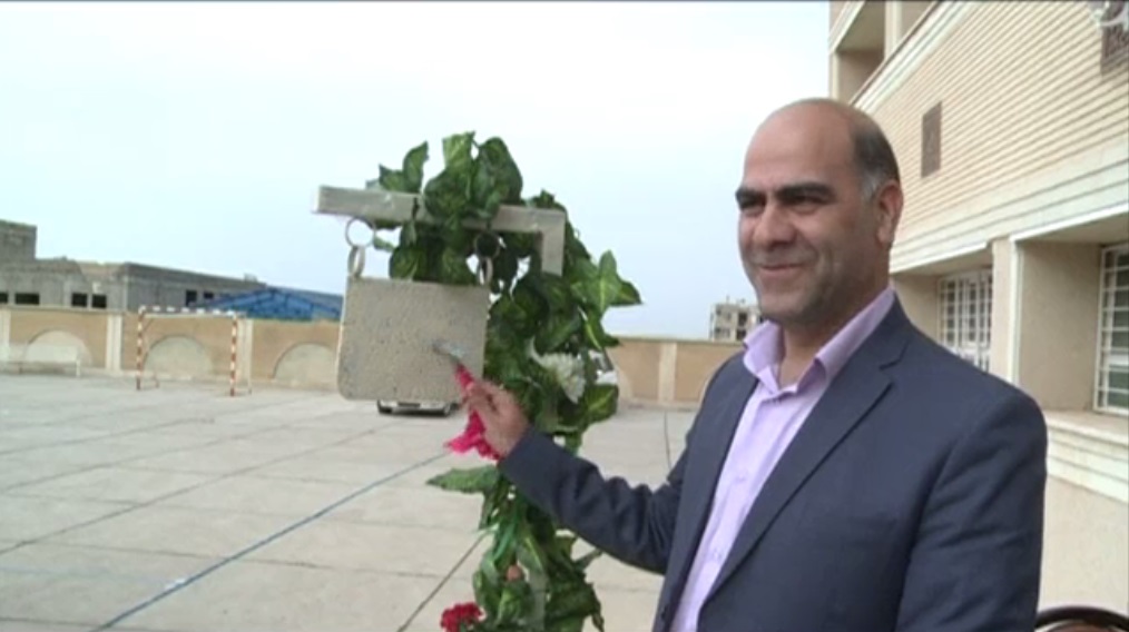 نواخته شدن زنگ کار آفرینی در هنرستان پسرانه سید احمد خیمنی + فیلم