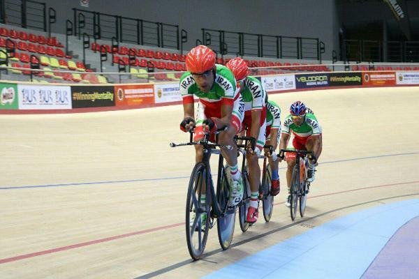 موفقیت رکابزنان فارسی در مسابقات دوچرخه سواران کشور