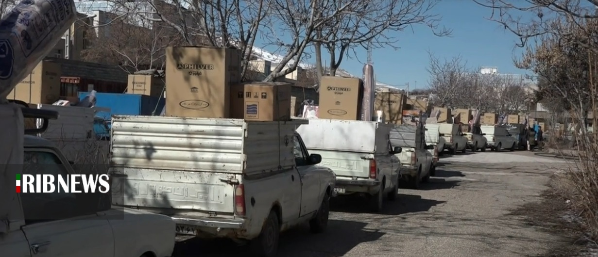 اهدا جهیزیه به نوعروسان