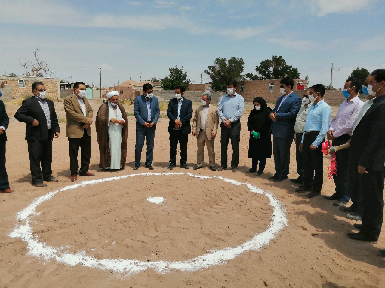 آغاز ساخت مدرسه خیرساز در بردسیر آغاز ساخت مدرسه خیرساز در بردسیر