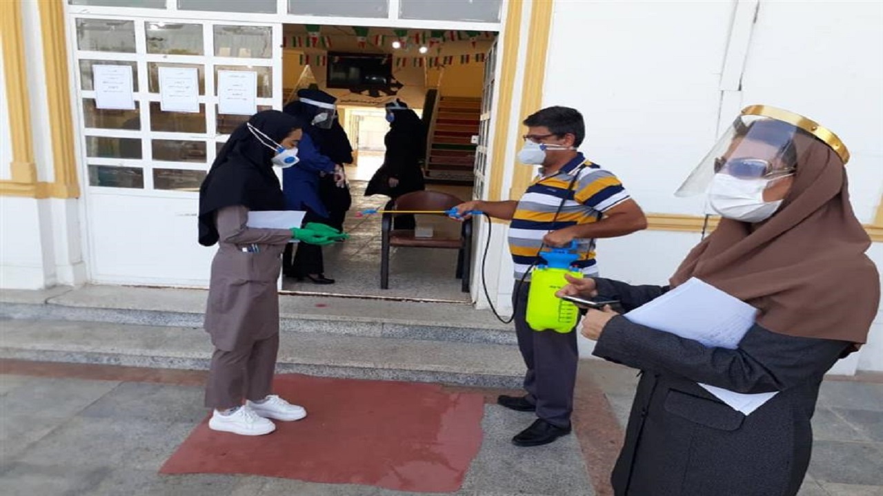 تکمیل نظارت‌های بهداشتی بر خدمات سلامت دانش آموزان