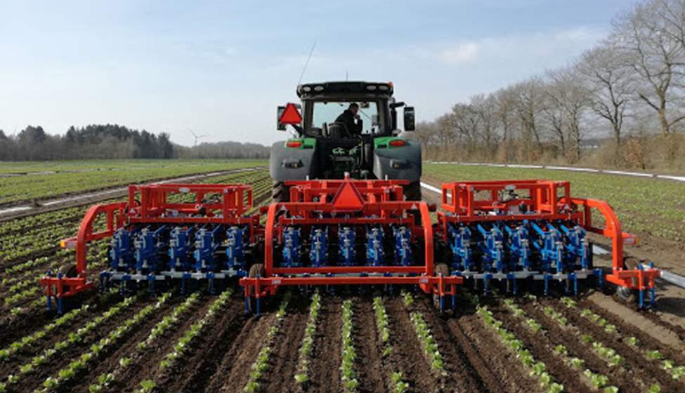 ترویج اصول فنی کشت مکانیزه در رامهرمز ترویج اصول فنی کشت مکانیزه در رامهرمز