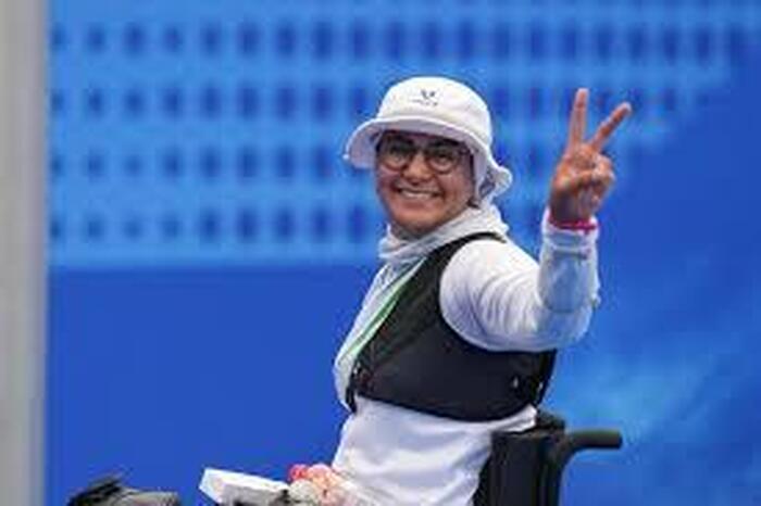 زهرا نعمتی در جمع نامزدهای  انتخابات شورای ورزشکاران کمیته بین‌المللی پارالمپیک پاریس