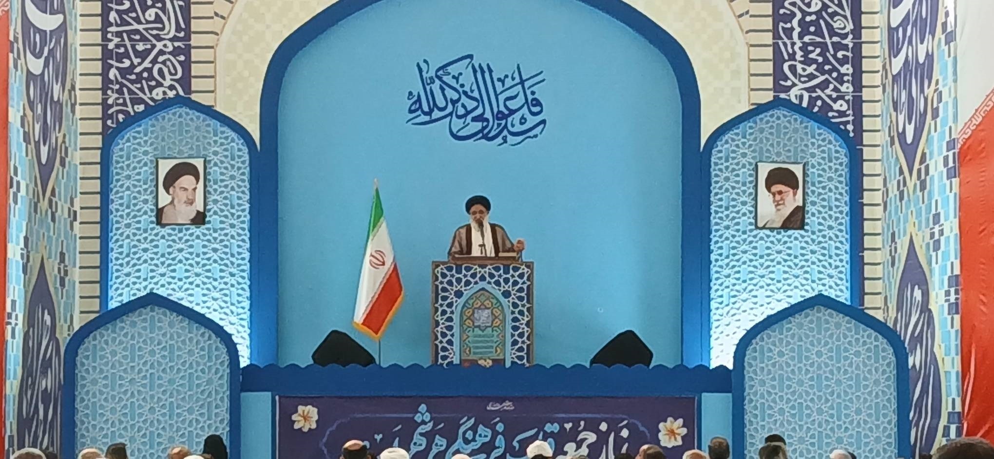 مردم با حضور میلیونی خود در راهپیمایی ۲۲ دی پاسخ محکمی به آشوبگران دادند