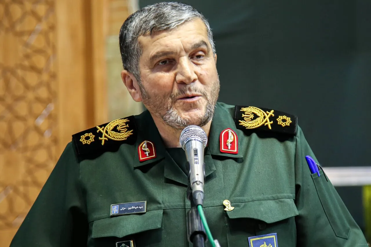 *** باید برای تامین رفاه، معیشت و اشتغال مردم تلاش کنیم