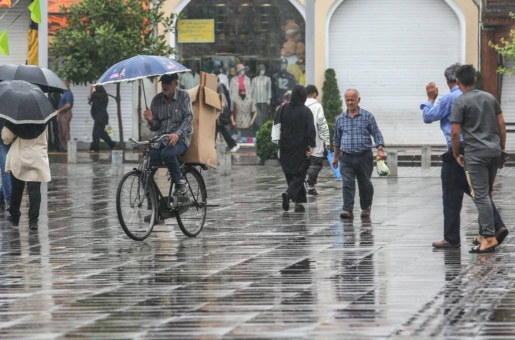 رگبار باران و وزش باد شدید در ۶ استان رگبار باران و وزش باد شدید در ۶ استان