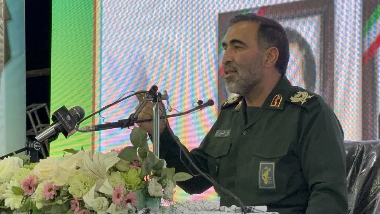 هدف دشمن تجزیه ایران است / ملت ایران هرگز تسلیم نخواهد شد