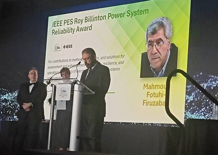 استاد دانشگاه شریف برنده جایزه معتبر جهانی IEEE PES ۲۰۲۵ شد استاد دانشگاه شریف برنده جایزه معتبر جهانی IEEE PES ۲۰۲۵ شد