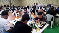 جدال ذهنها بر روی صفحه شطرنج در آبدانان