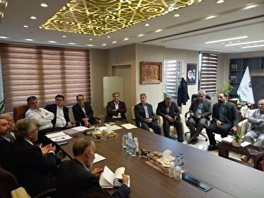 عزم جدی مسئولان استان مرکزی برای حذف مازوت پرسولفور و حرکت به‌سوی انرژی پاک