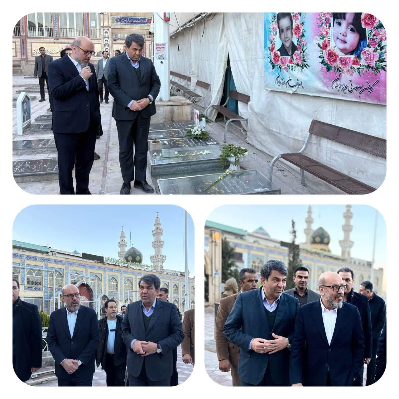 ادای احترام رئیس بنیاد مستضعفان و استاندار به مقام شامخ شهدا در کرمان