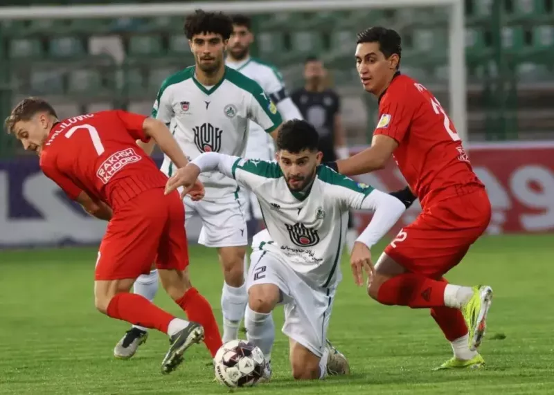 پایان دیدار بدون گل ذوب آهن و تراکتور پایان دیدار بدون گل ذوب آهن و تراکتور