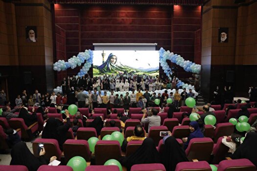 اختتامیه ششمین رویداد ملی شکوه مادری با تجلیل از مادران موفق کشور