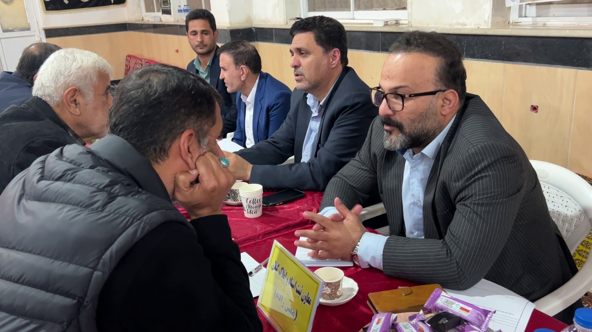 میز خدمت ثبت اسناد و املاک گیلان در روستای شهرستان بخش خشکبیجار