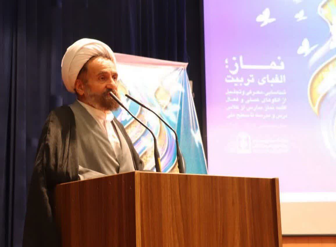تأکید بر ترویج فرهنگ نماز و پیوند آن با نهضت عاشورا در مازندران تأکید بر ترویج فرهنگ نماز و پیوند آن با نهضت عاشورا در مازندران